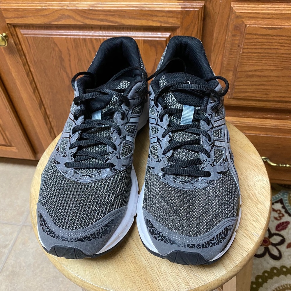 Men’s ASICS gel excite 4